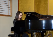 石井雅美さんのピアノ伴奏