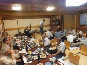 なごやかな懇親会