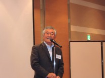 今井宏同窓会長挨拶