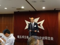 尾崎行隆同窓会本部副会長による同窓会案内