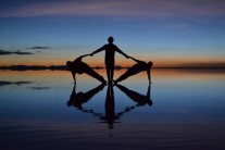 ウユニ塩湖_創造（ボリビア）