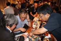 誰だっけ？卒業アルバムで確認してみよう！