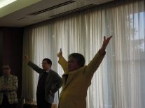 最後は校歌、指揮は岩本さん