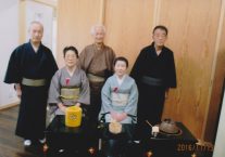 左から高橋さん、谷内さん、野口さん