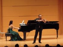 ヴィオラ坂口さん