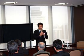 斎藤大臣熱く語る