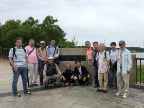 手賀大橋をバックに