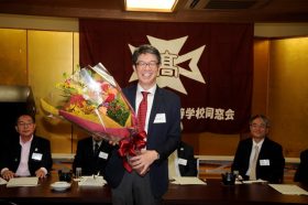 種村副市長をお祝いして