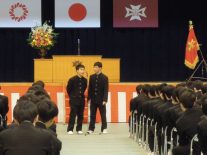 式後、立野君と松本君で漫才披露