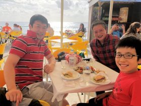 プライア・ファルモッサで昼食