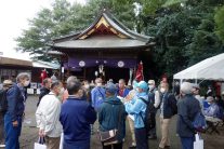 鷲宮神社見学・久喜市観光協会ボランティアの方からの説明