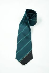 新作の緑色系ネクタイ
