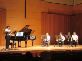 メランジェ合奏団・立原勇（高33回卒）様の挨拶