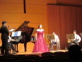 八木崎オータムコンサートの合奏②JPG