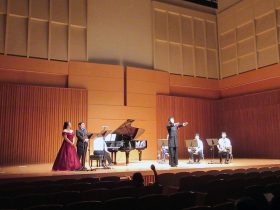 応援指導部第99代団長による校歌斉唱