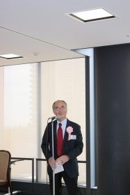 同窓会本部飯島副会長のご挨拶