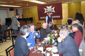 懇親を深めて